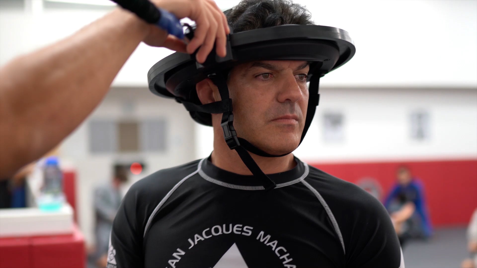 Jean Jacques Machado using Iron Neck